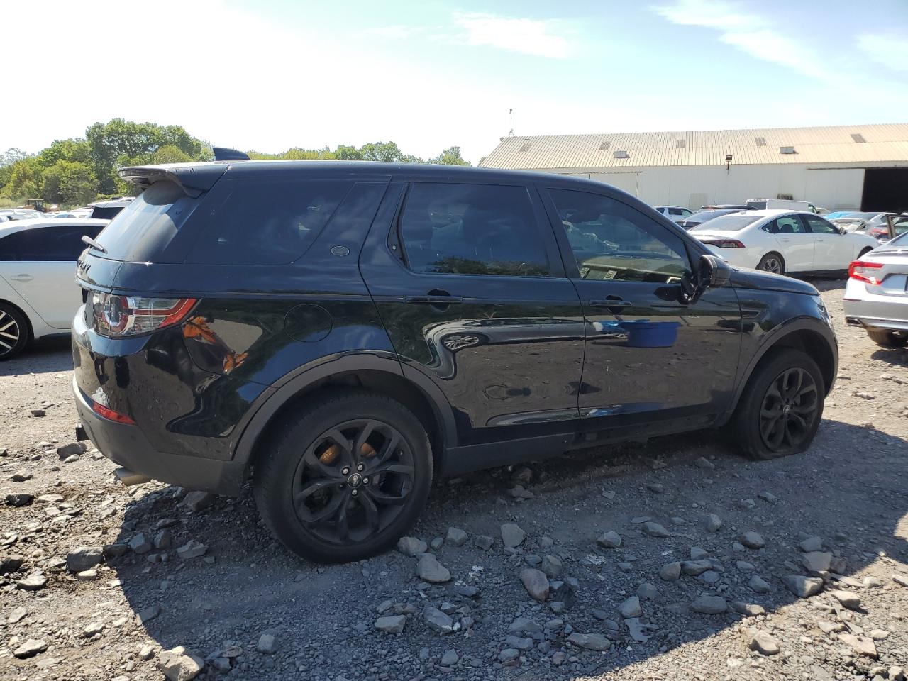 SALCR2RXXJH748250 Land Rover Discovery Sport 2018. Фото: 2