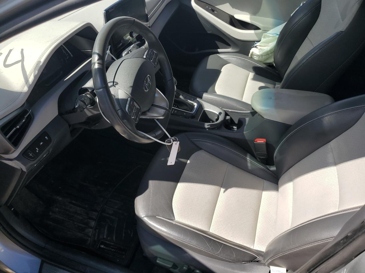 2020 Hyundai Ioniq Limited VIN: KMHC05LC2LU241597 Lot: 84037235