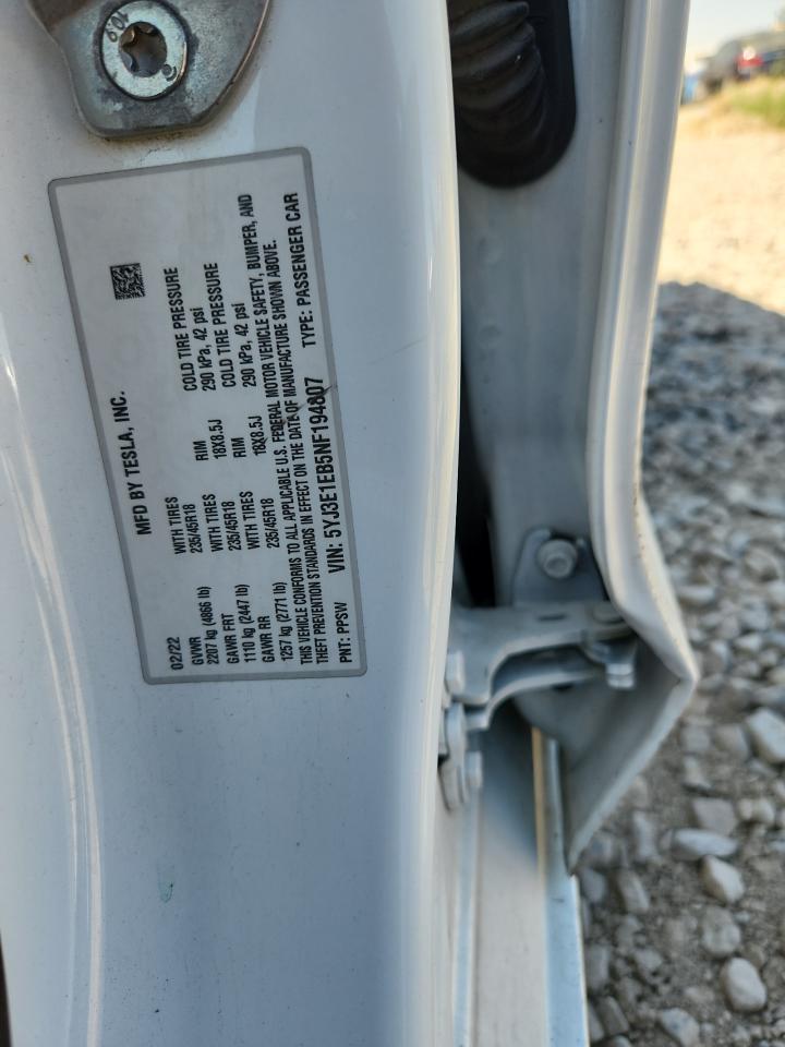 2022 Tesla Model 3 VIN: 5YJ3E1EB5NF194807 Lot: 71068355