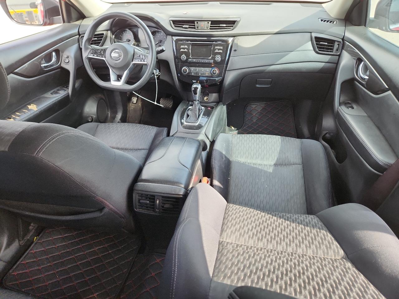 2017 Nissan Rogue S VIN: JN8AT2MT5HW387525 Lot: 81583625