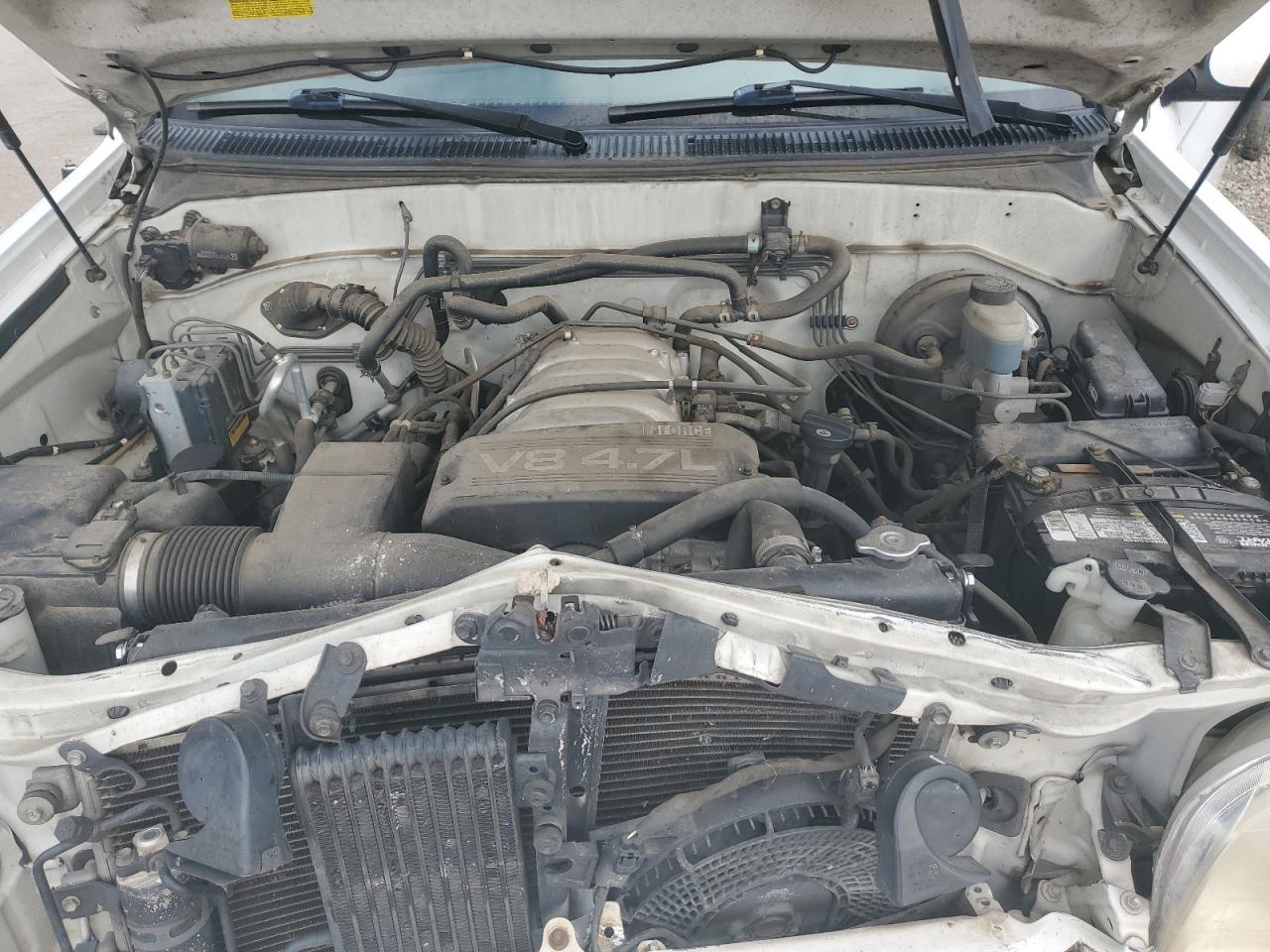 2001 Toyota Sequoia Limited VIN: 5TDZT38A51S011717 Lot: 81819285