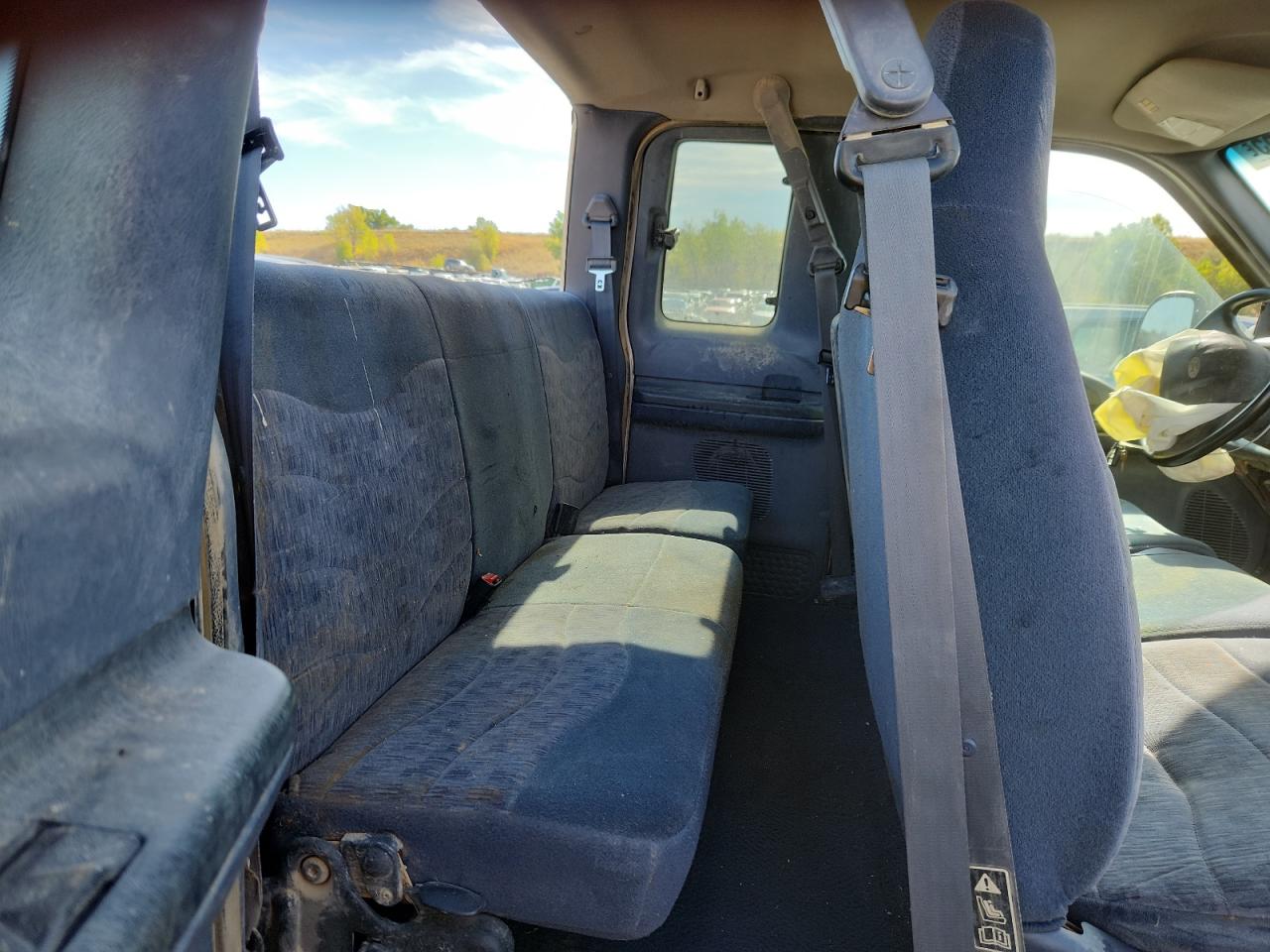 2000 Ford F350 Srw Super Duty VIN: 1FTSX31FXYEC82218 Lot: 81211665