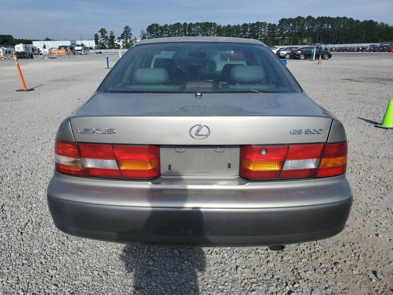 1997 Lexus Es 300 VIN: JT8BF22G6V0059282 Lot: 80443425