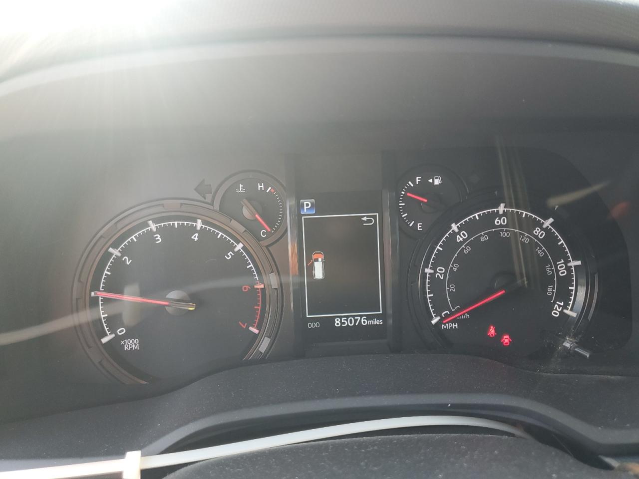 2022 Toyota 4Runner Sr5/Sr5 Premium VIN: JTEMU5JR2N6016345 Lot: 81292615