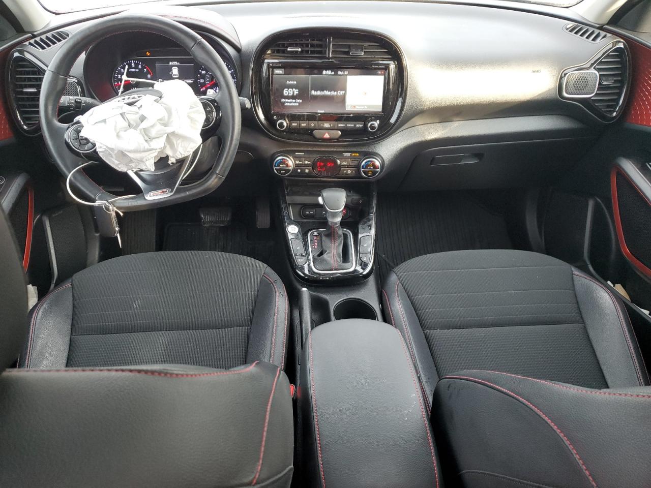 2020 Kia Soul Gt-Line Turbo VIN: KNDJ53AF2L7700267 Lot: 81527045