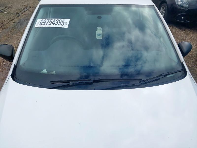 2012 VOLKSWAGEN POLO S 70 