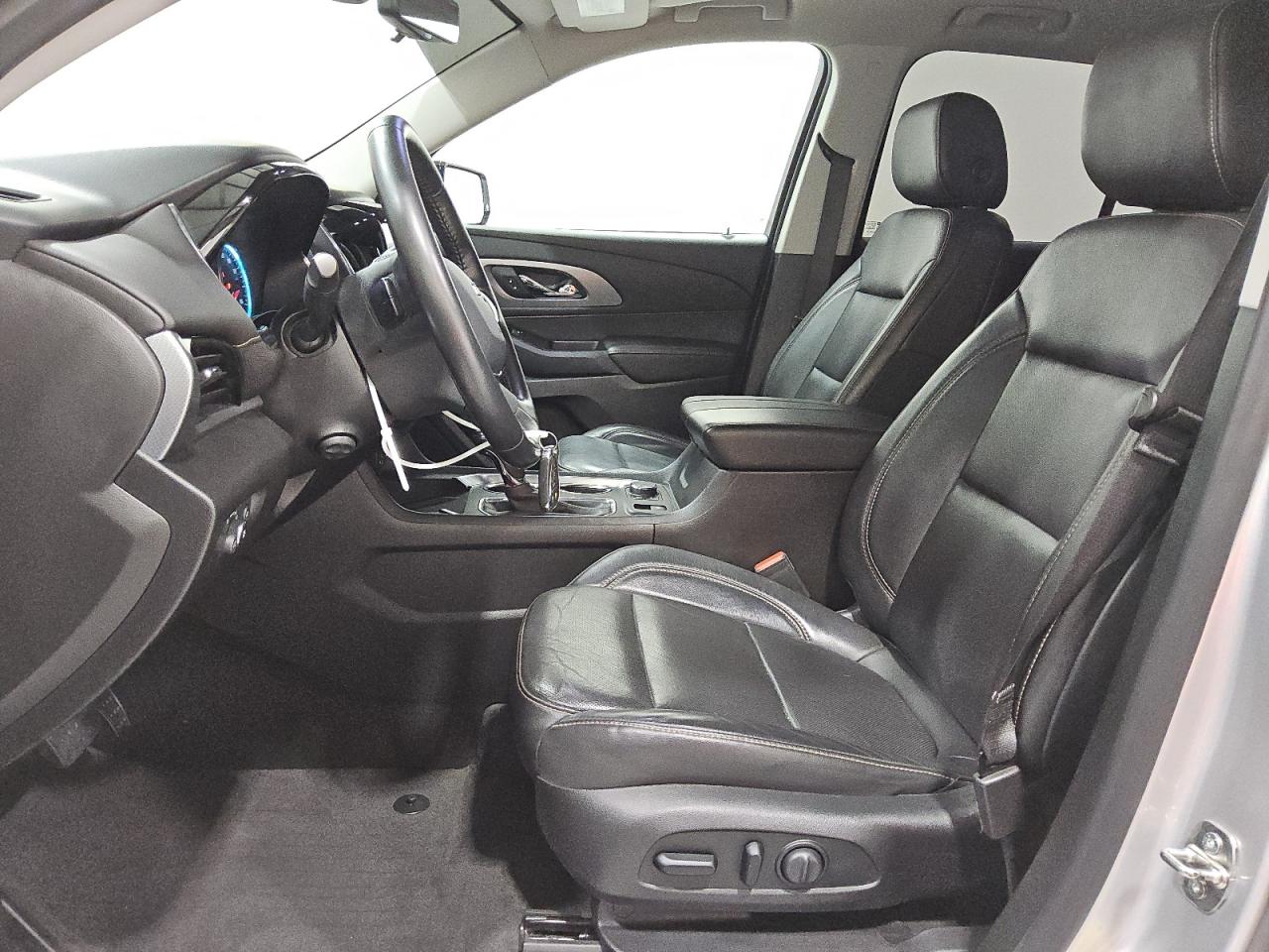 2020 Chevrolet Traverse Premier VIN: 1GNERKKW9LJ120118 Lot: 71690875