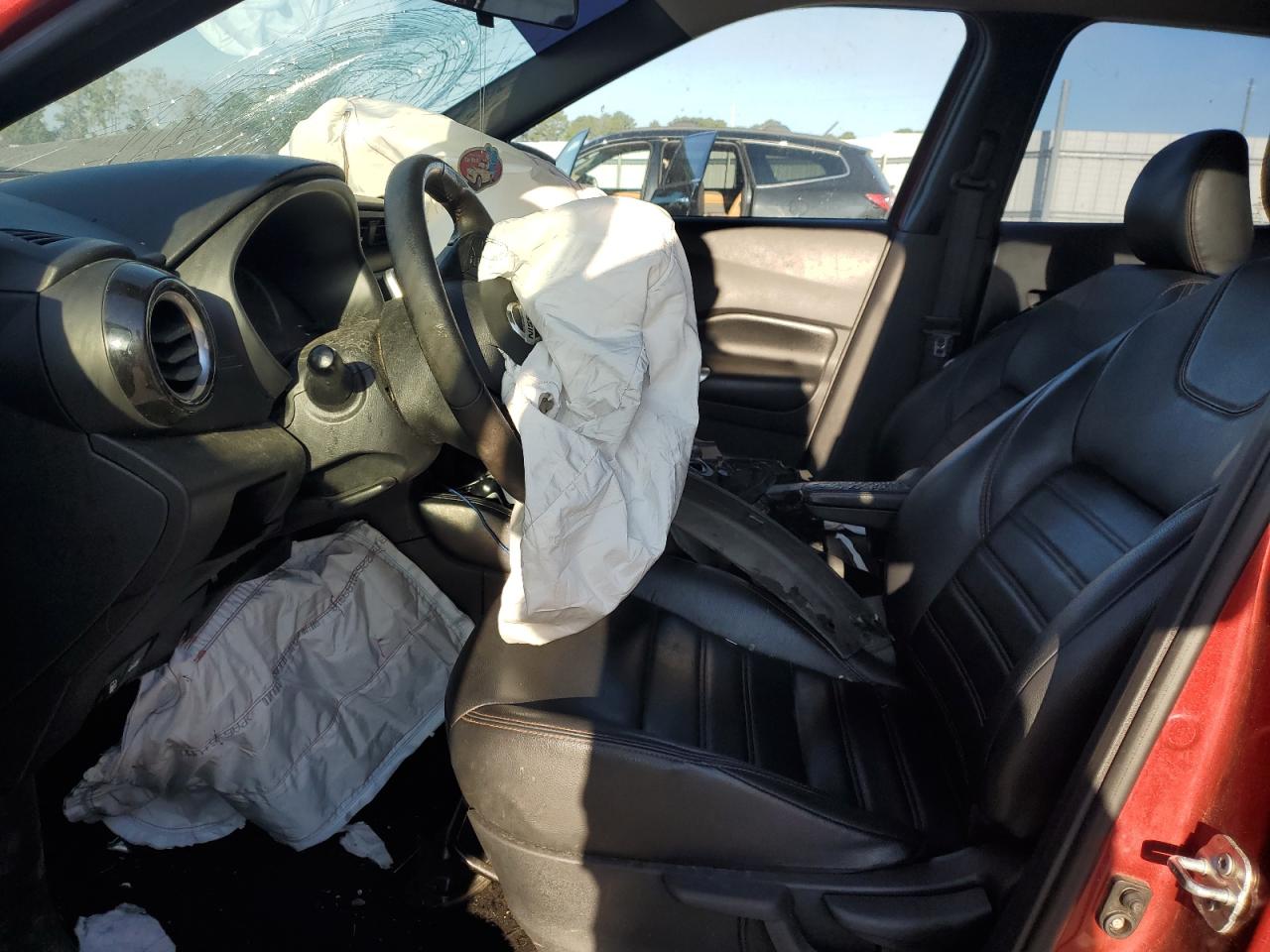 2020 Nissan Kicks Sr VIN: 3N1CP5DV5LL500726 Lot: 80992875