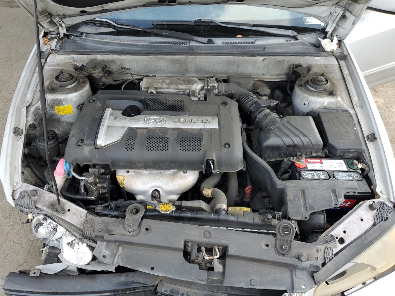 2005 Hyundai Elantra Gls VIN: KMHDN46D75U179170 Lot: 81885355