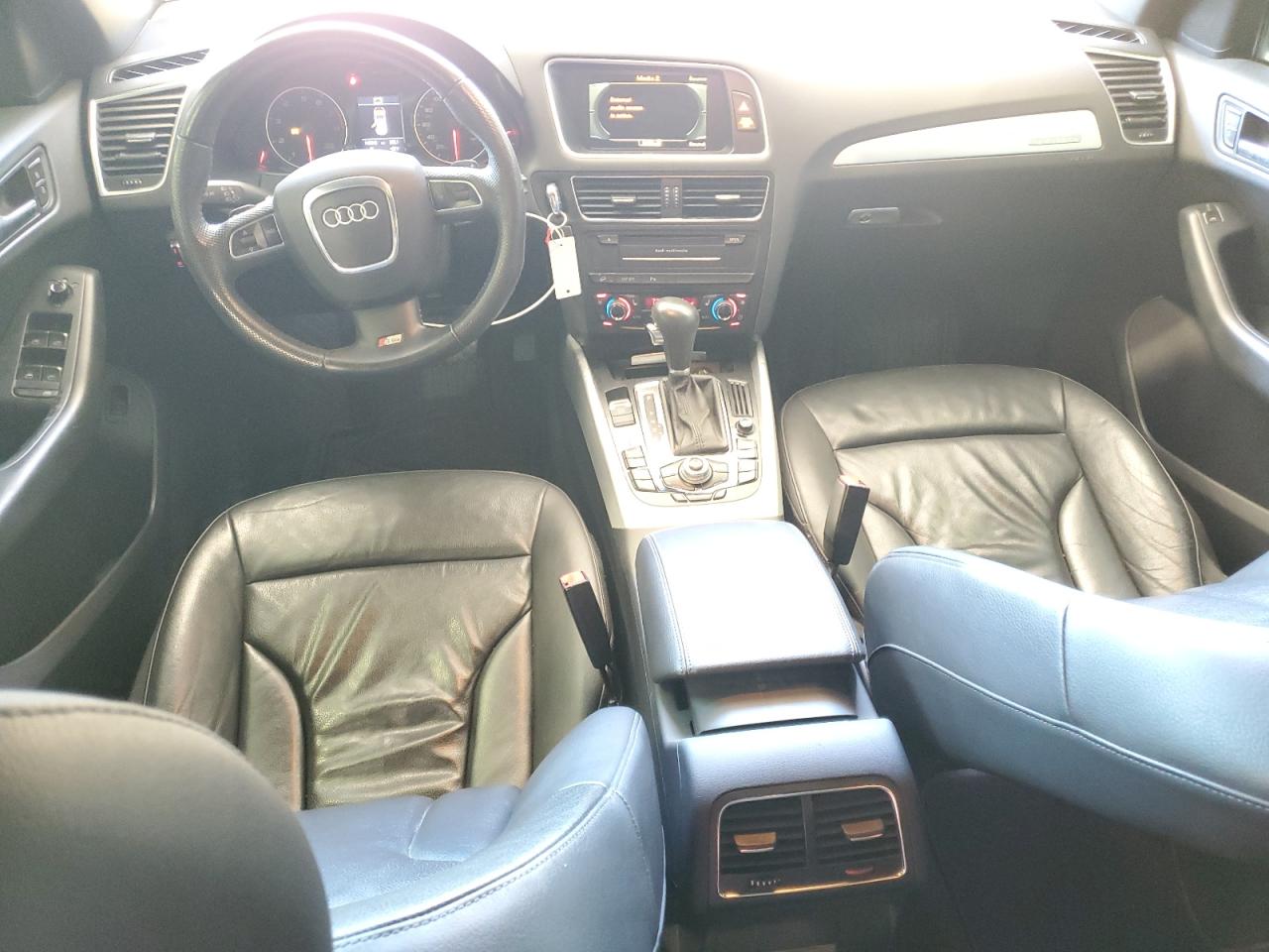 2010 Audi Q5 Premium Plus VIN: WA1MKAFP9AA042534 Lot: 81878105