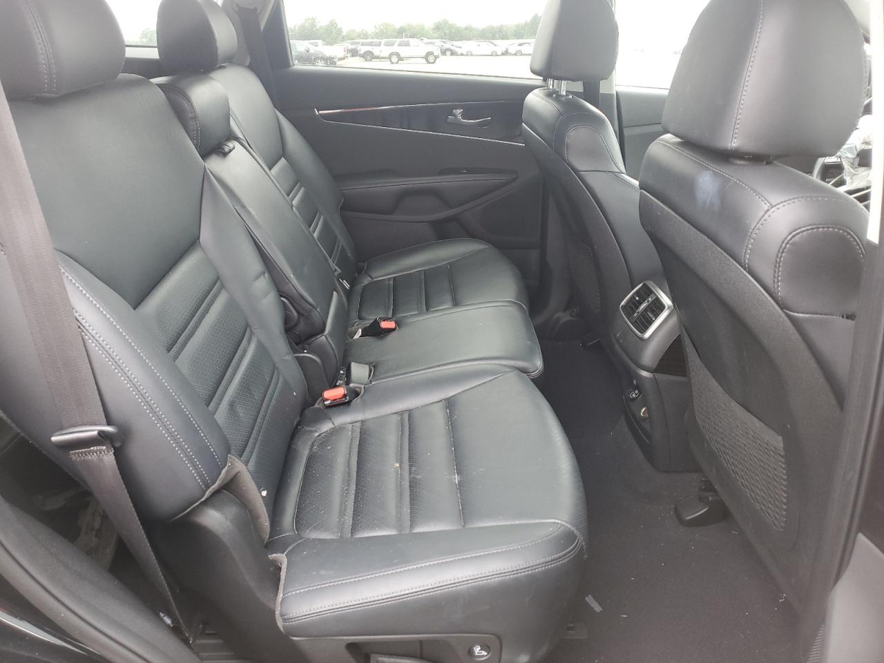 2020 Kia Sorento Ex VIN: 5XYPHDA52LG673461 Lot: 81941025