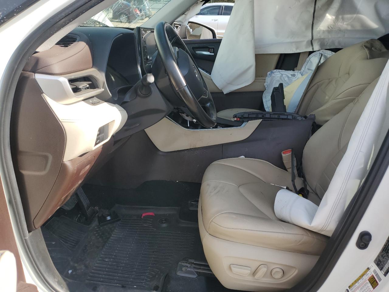 2021 Toyota Highlander Xle VIN: 5TDGZRBH9MS552742 Lot: 80945955