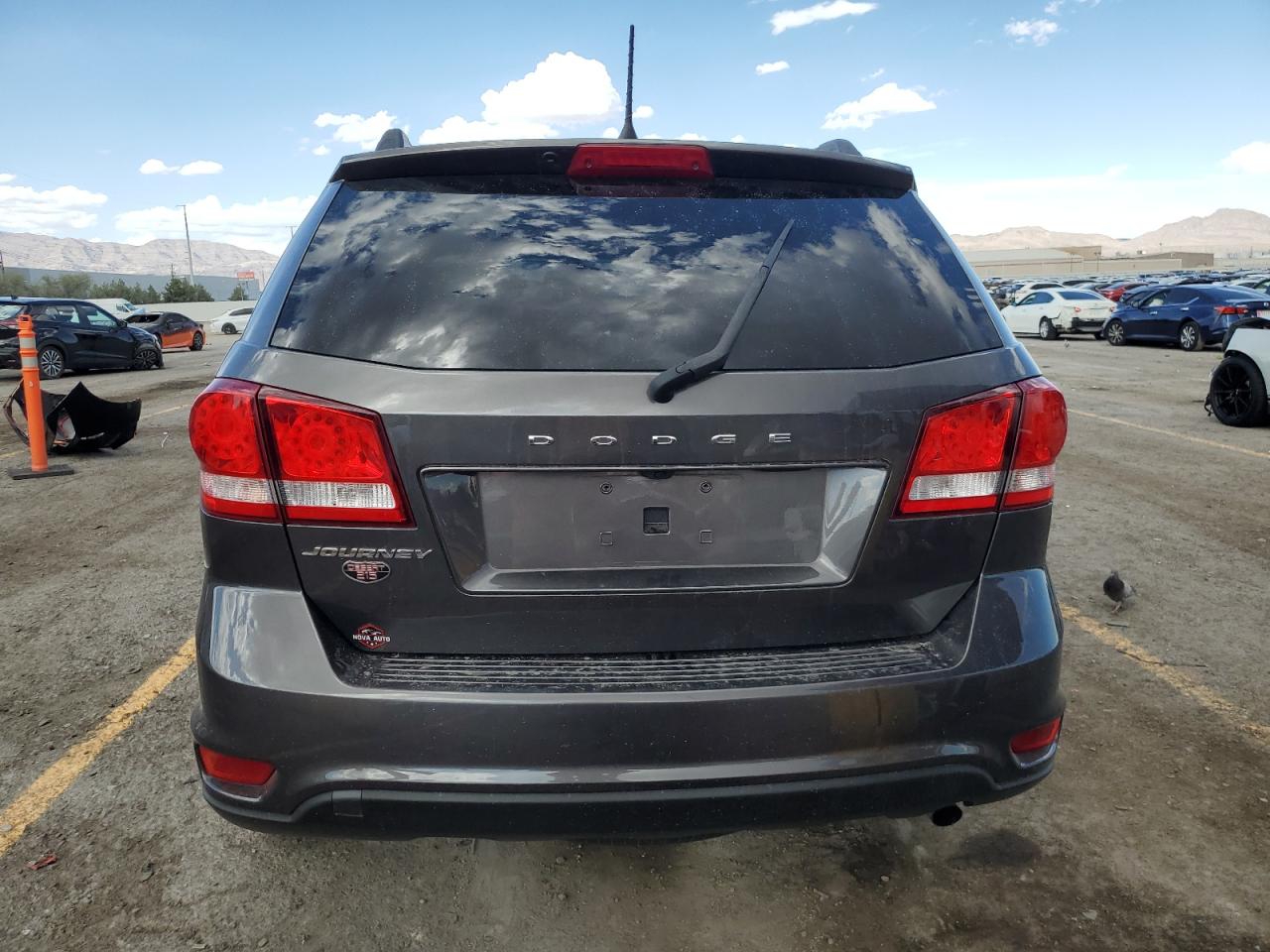 2019 Dodge Journey Se VIN: 3C4PDCBB4KT870715 Lot: 83978305