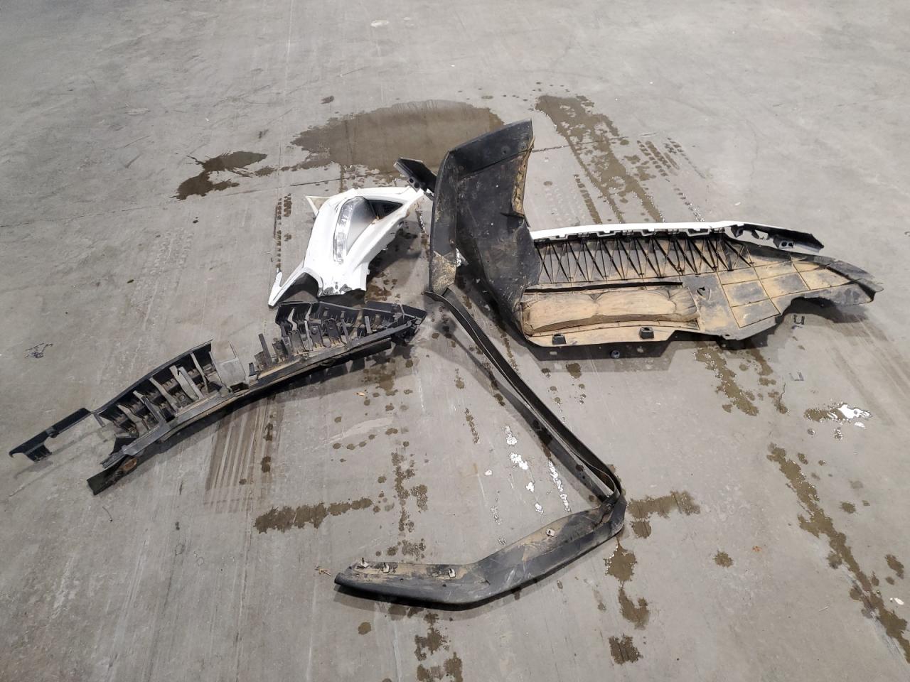 2022 Ford Mustang VIN: 1FA6P8TH0N5106132 Lot: 84222325