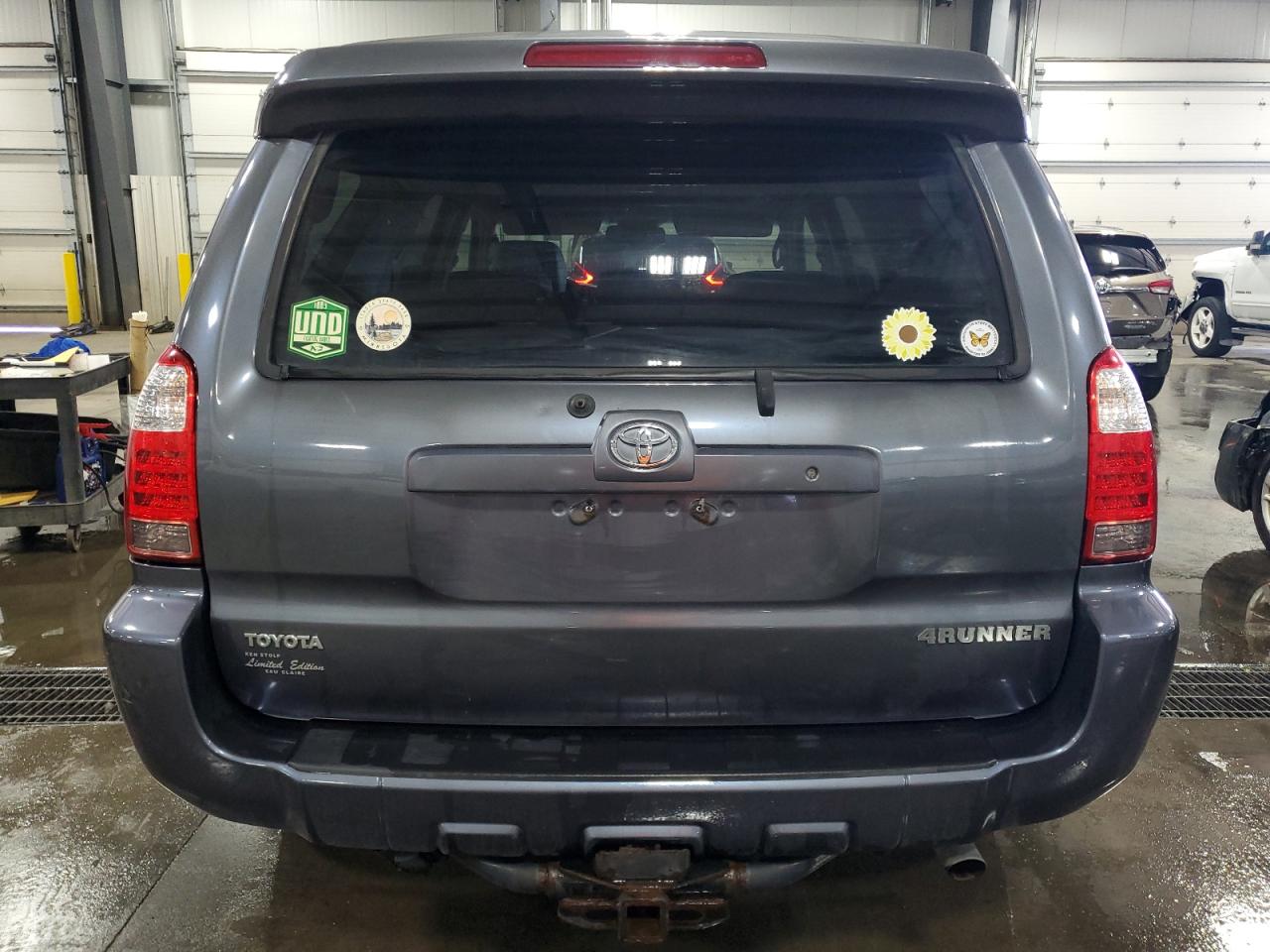 2007 Toyota 4Runner Limited VIN: JTEBT17R278040890 Lot: 84264305