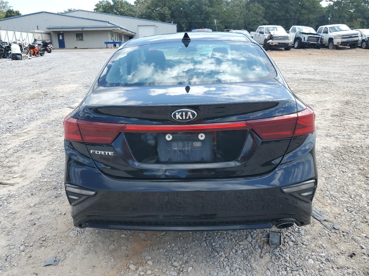 2021 Kia Forte Fe VIN: 3KPF24AD2ME387564 Lot: 82170615