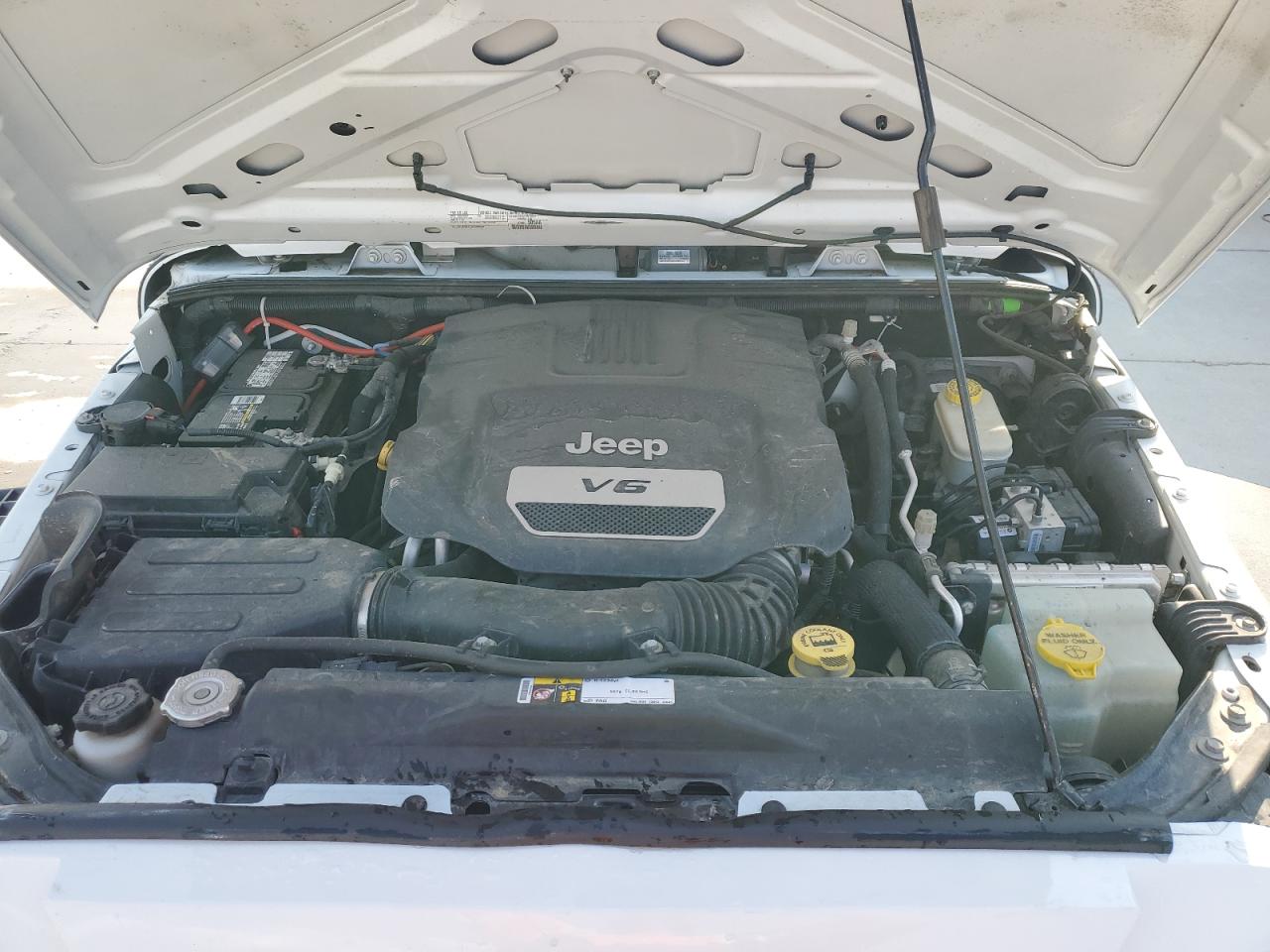 2016 Jeep Wrangler Unlimited Sport VIN: 1C4BJWDG1GL301336 Lot: 80009495