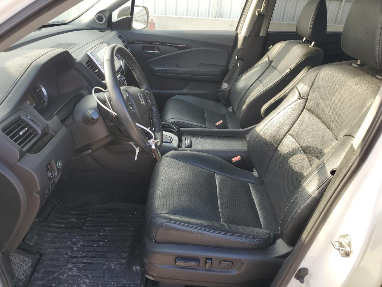 2017 Honda Pilot Elite VIN: 5FNYF6H09HB098015 Lot: 71234215