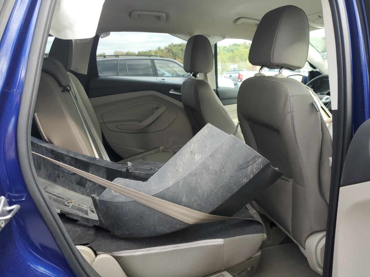 2016 Ford Escape Se VIN: 1FMCU9GX8GUC04892 Lot: 81019205