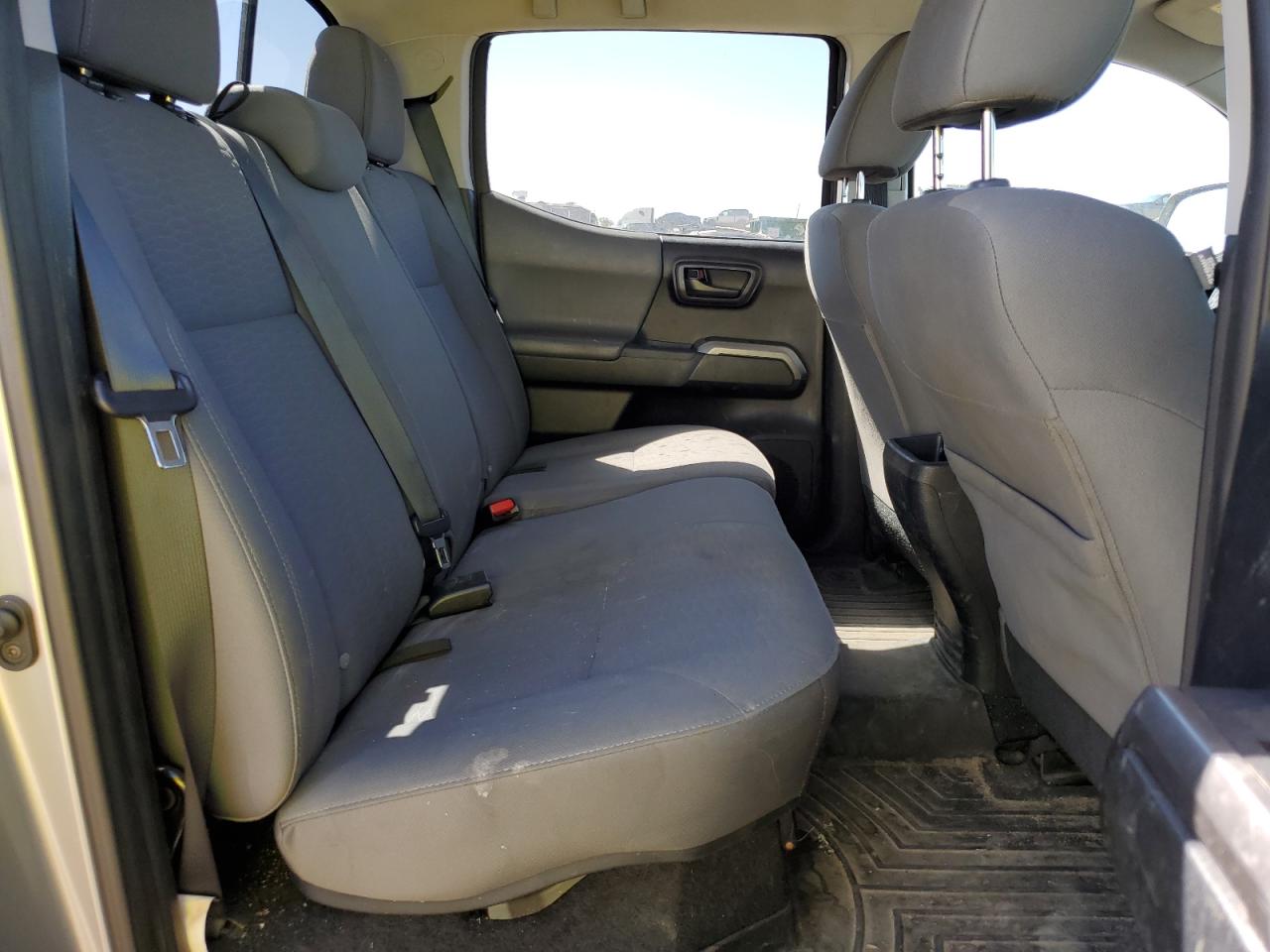2019 Toyota Tacoma Double Cab VIN: 3TMCZ5AN4KM197894 Lot: 80353295