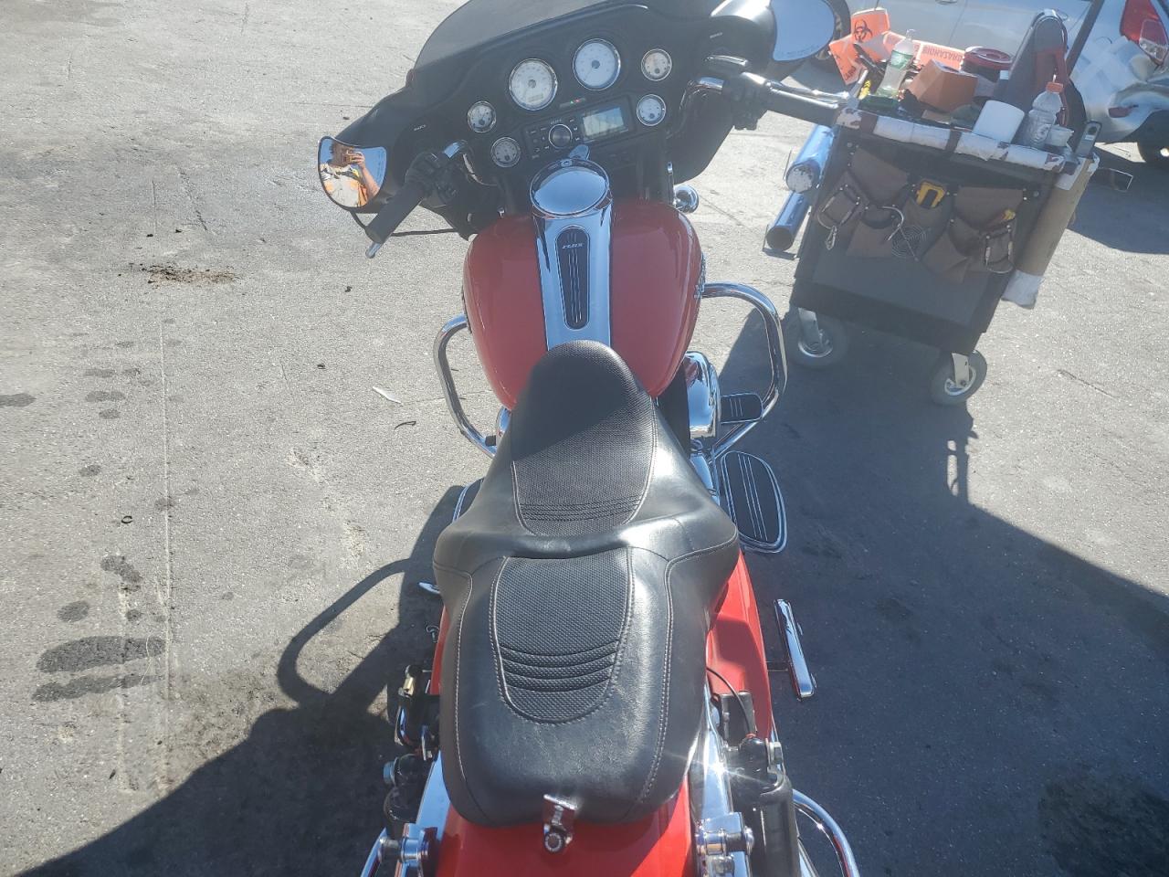 2010 Harley-Davidson Flhx VIN: 1HD1KB415AB643218 Lot: 80180415