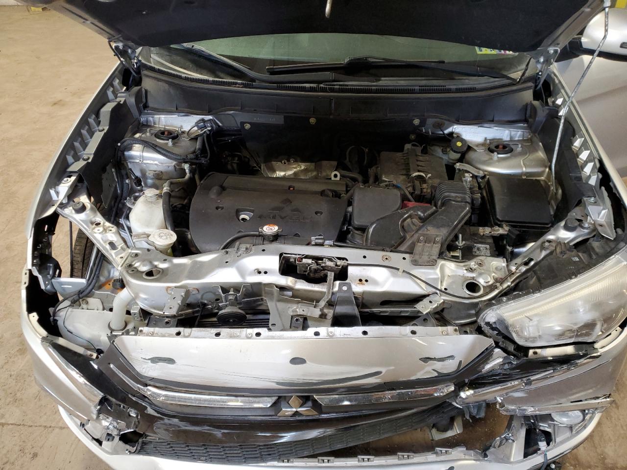 2018 Mitsubishi Outlander Sport Es VIN: JA4AR3AW2JU001363 Lot: 84293615