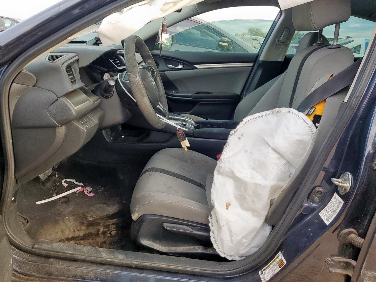 2019 Honda Civic Lx VIN: 19XFC2F6XKE004821 Lot: 84152425