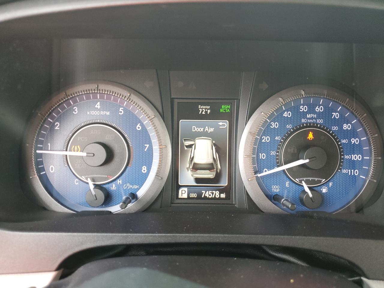 2018 Toyota Sienna Xle VIN: 5TDYZ3DC4JS955588 Lot: 84717975