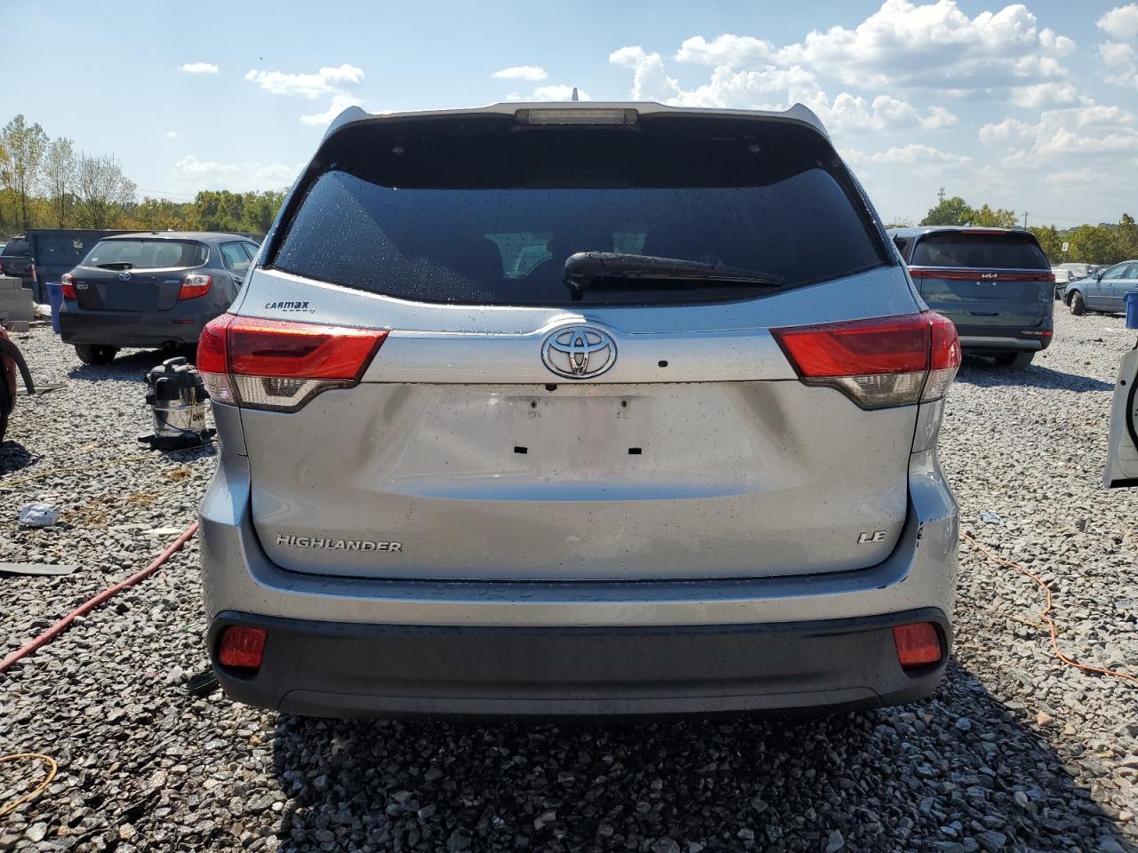 2018 Toyota Highlander Le VIN: 5TDZZRFH1JS286020 Lot: 81029345