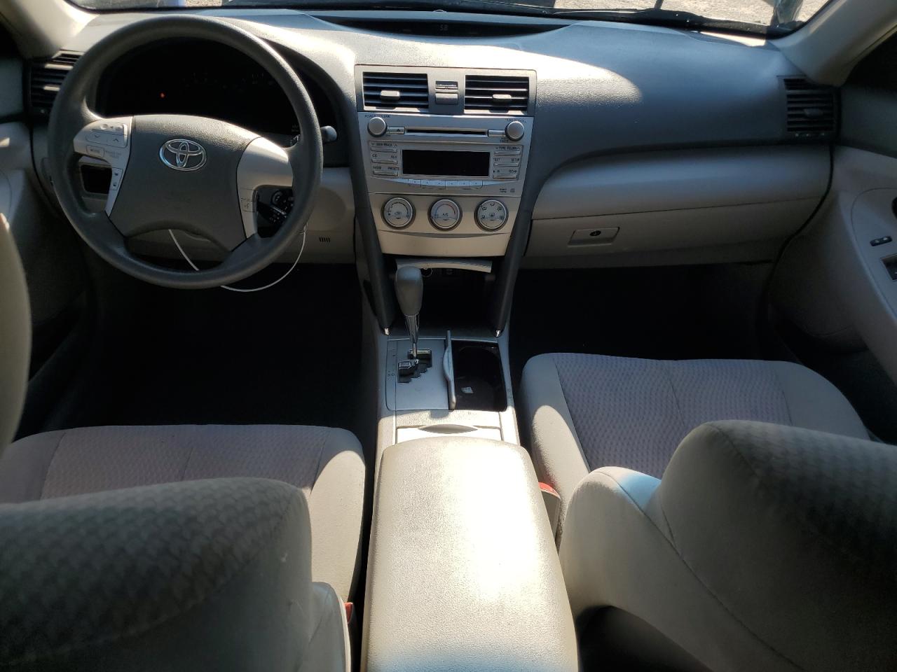 2010 Toyota Camry Base VIN: 4T1BF3EK7AU523203 Lot: 71810625