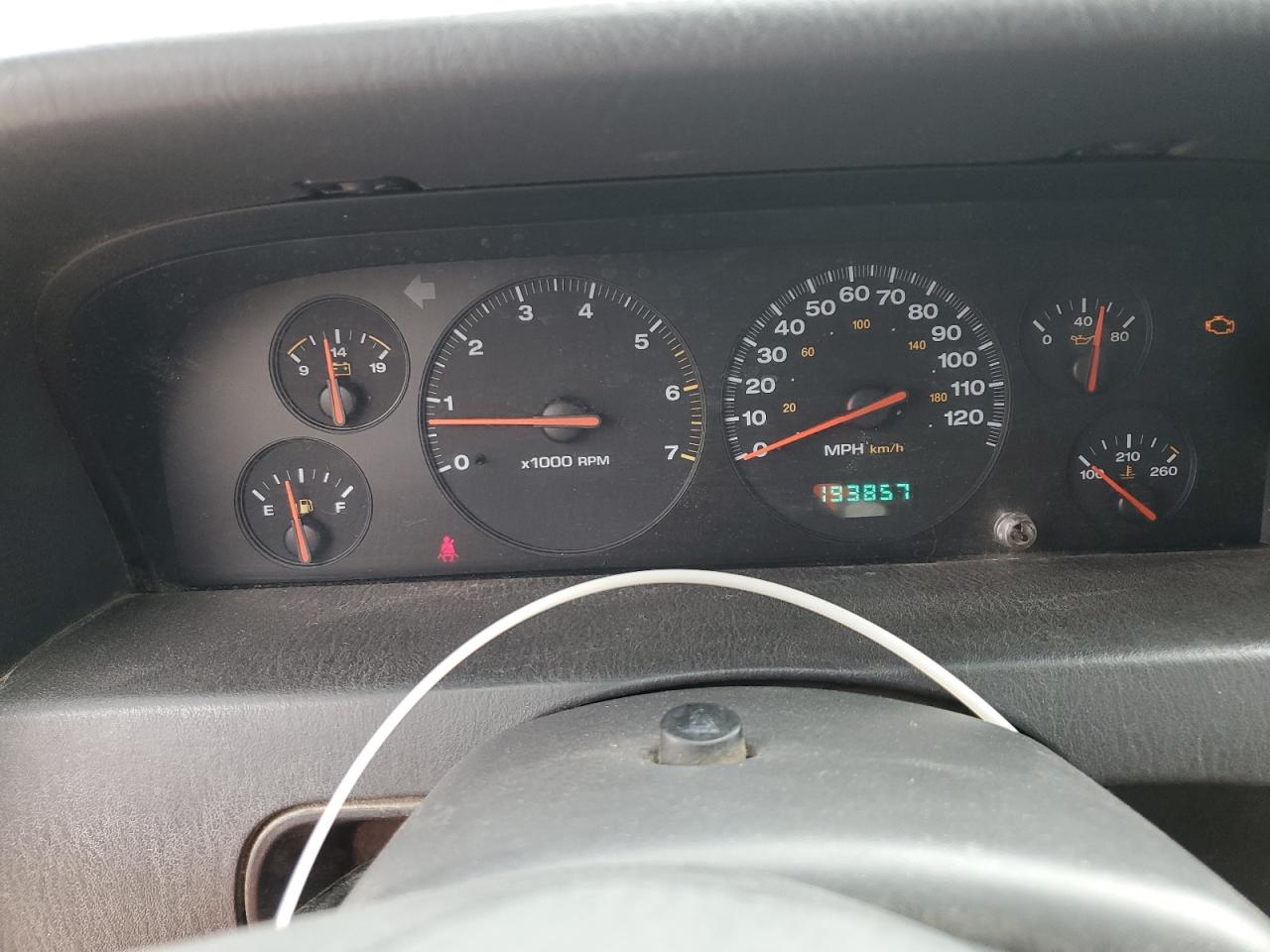 2000 Jeep Grand Cherokee Limited VIN: 1J4GW58N5YC227358 Lot: 71481215