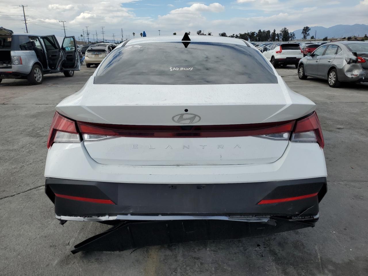 2024 Hyundai Elantra Se VIN: KMHLL4DG1RU640111 Lot: 81002785