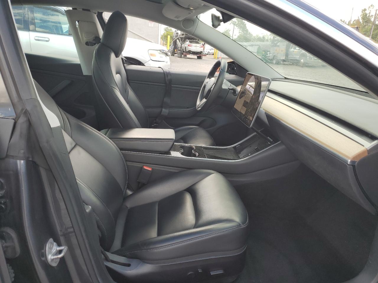 2019 Tesla Model 3 VIN: 5YJ3E1EB8KF481277 Lot: 80700625