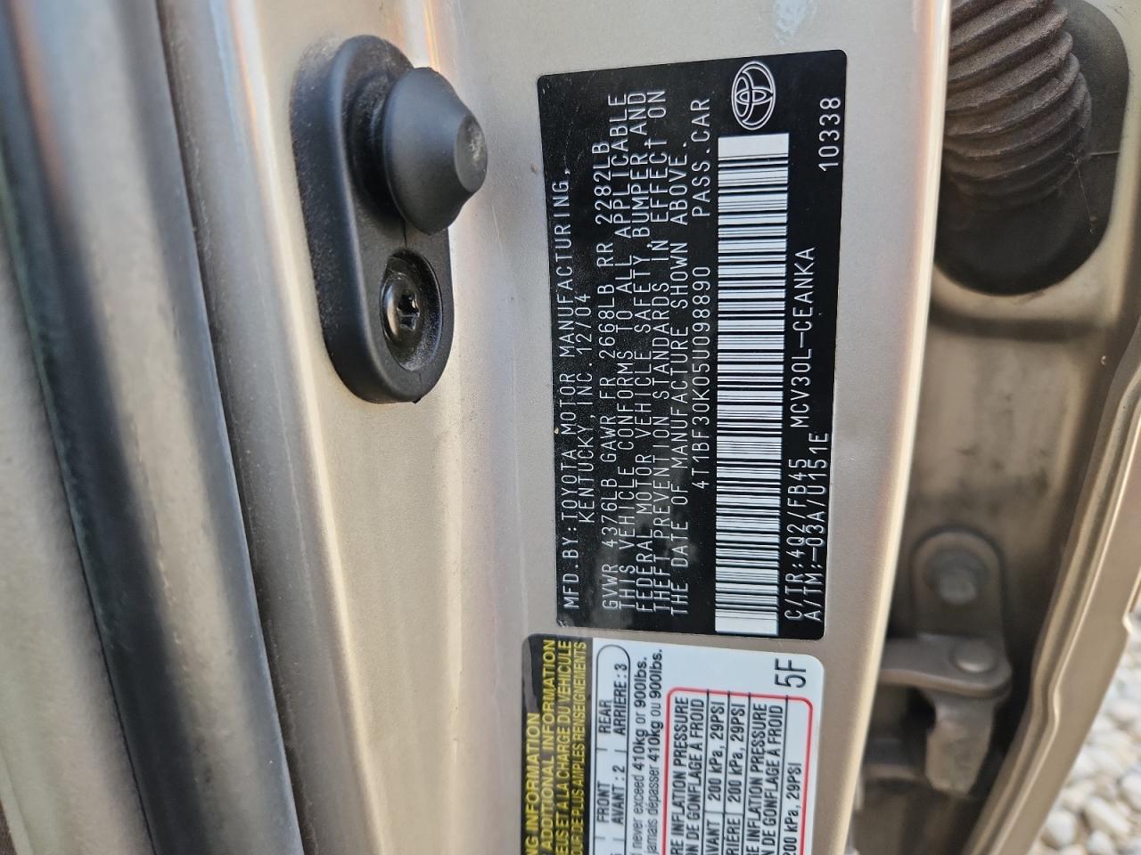 2005 Toyota Camry Le VIN: 4T1BF30K05U098890 Lot: 84287025