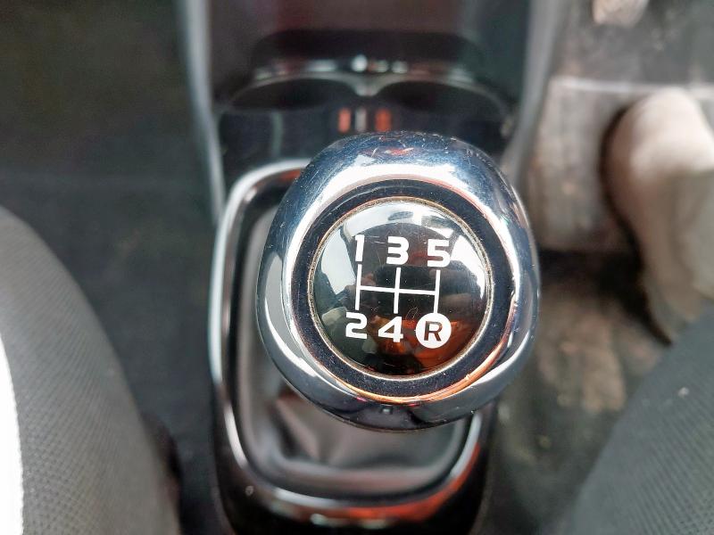 2015 TOYOTA AYGO X-CLUSIV VVT-I 