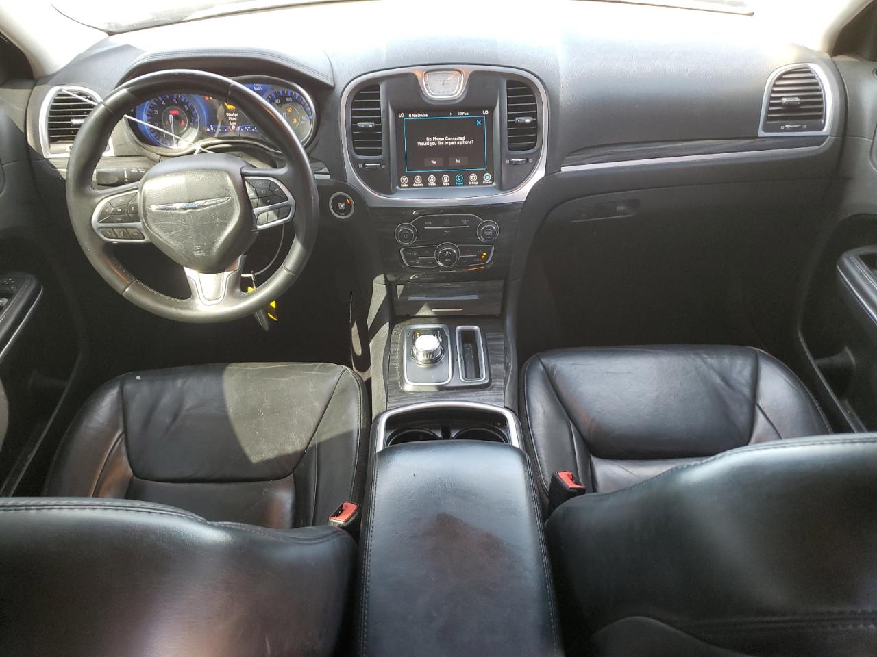 2017 Chrysler 300 Limited VIN: 2C3CCARG5HH586958 Lot: 81118765