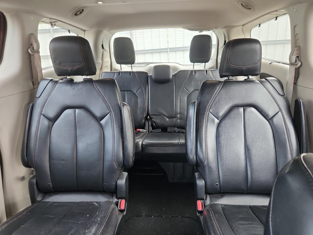 2019 Chrysler Pacifica Touring L VIN: 2C4RC1BG5KR655066 Lot: 84821395