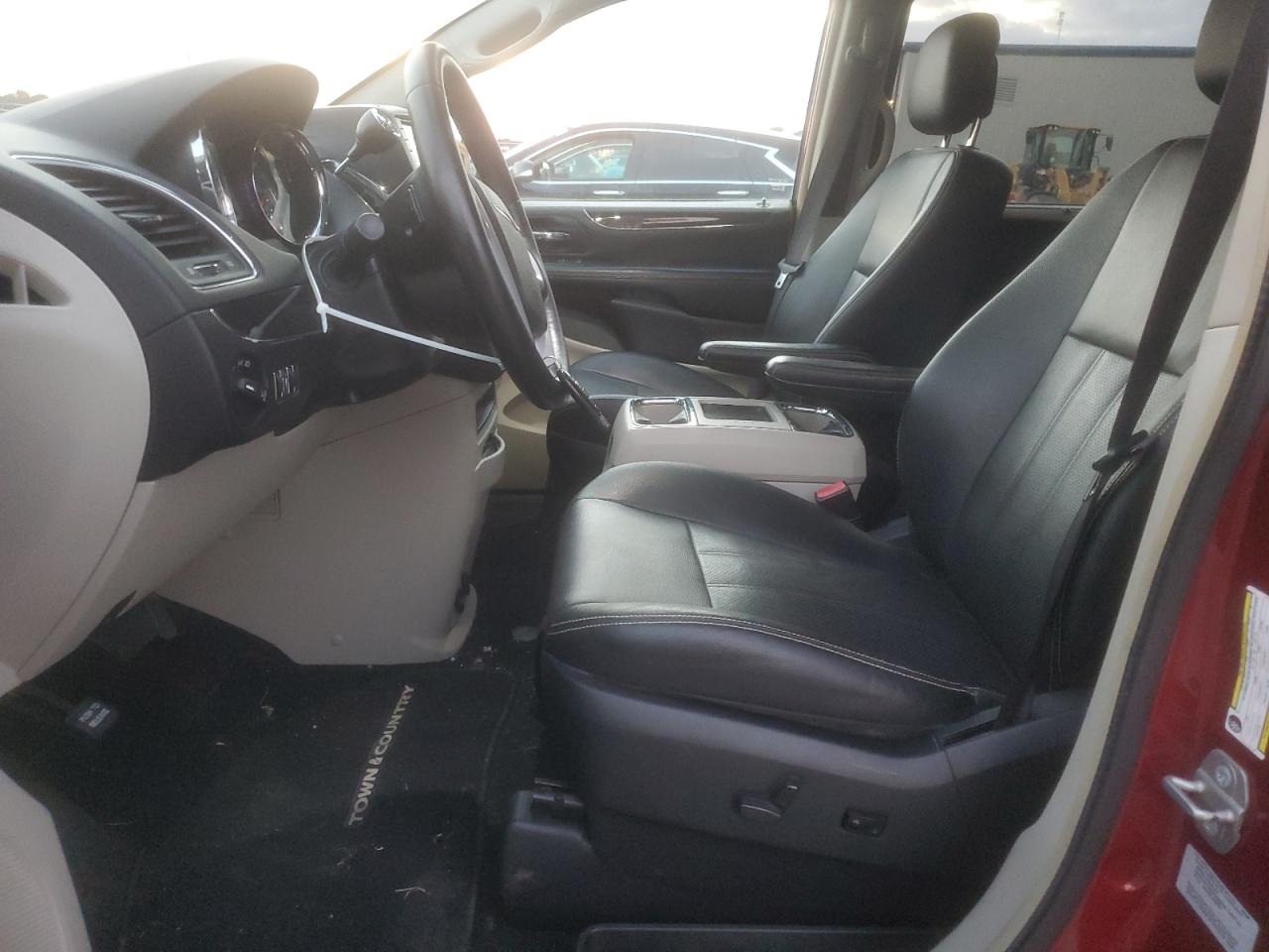 2016 Chrysler Town & Country Touring L VIN: 2C4RC1CG6GR208669 Lot: 80182005