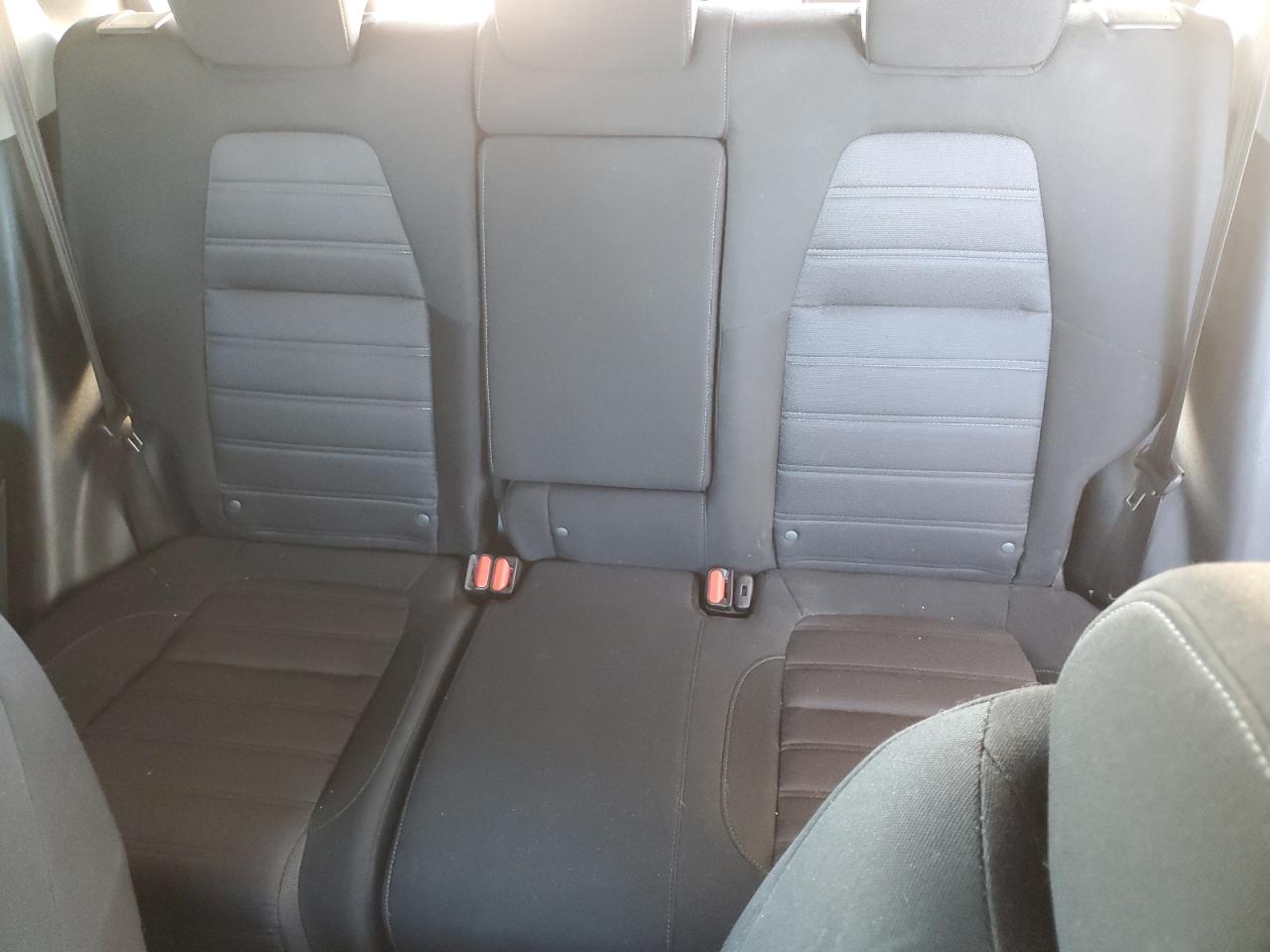 2020 Honda Cr-V Lx VIN: 7FARW1H21LE018423 Lot: 84635615