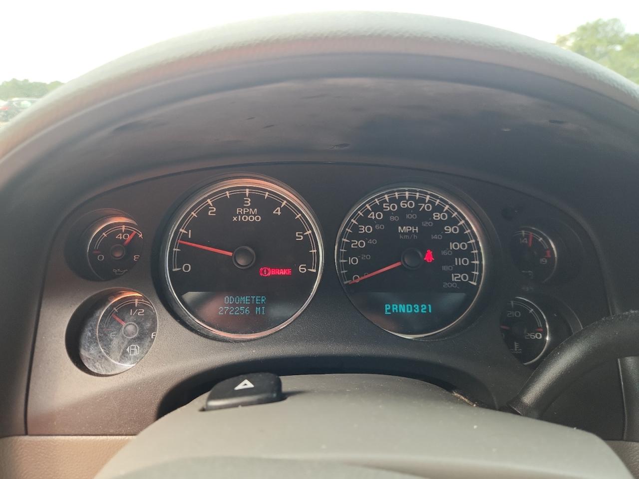 2007 Chevrolet Suburban C1500 VIN: 1GNFC16J47J253339 Lot: 81411005