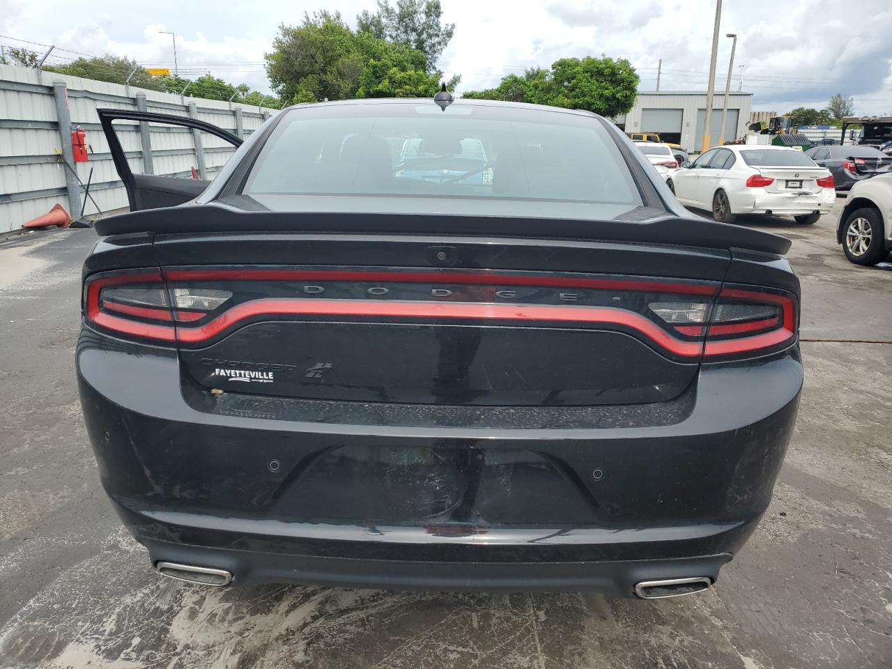 2023 Dodge Charger Sxt VIN: 2C3CDXJG9PH652258 Lot: 71815535