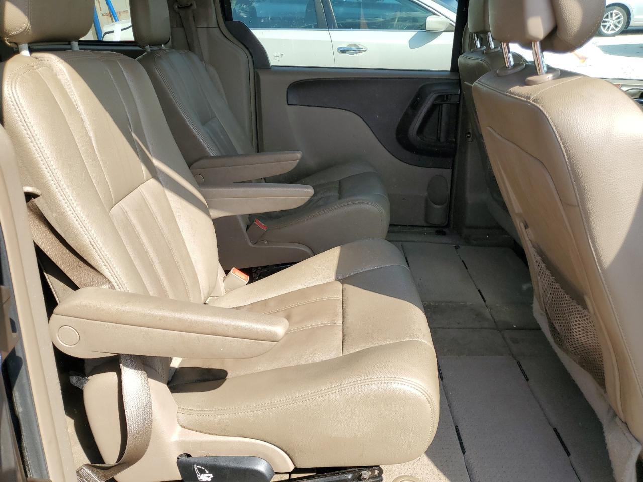 2016 Chrysler Town & Country Touring VIN: 2C4RC1BG0GR298290 Lot: 71825285