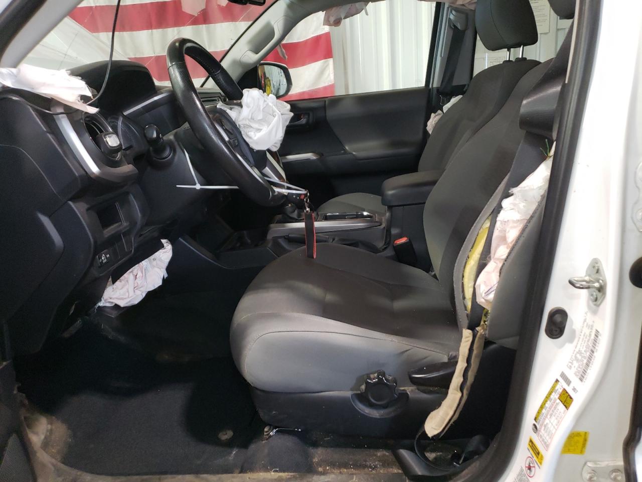 2016 Toyota Tacoma Double Cab VIN: 3TMDZ5BN1GM002571 Lot: 71727405