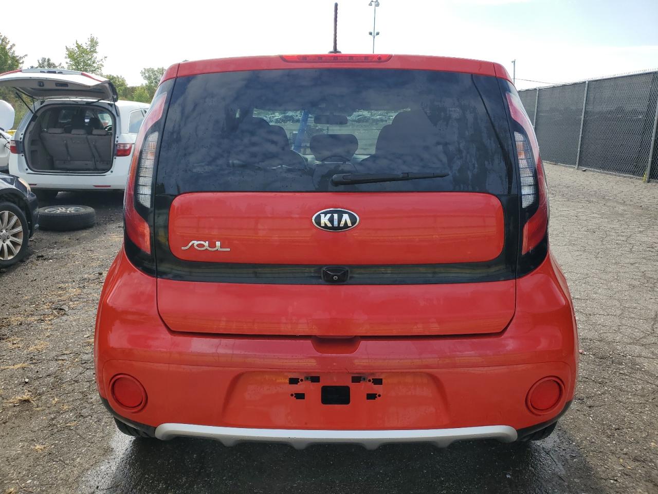 2018 Kia Soul + VIN: KNDJP3A51J7599723 Lot: 71165075