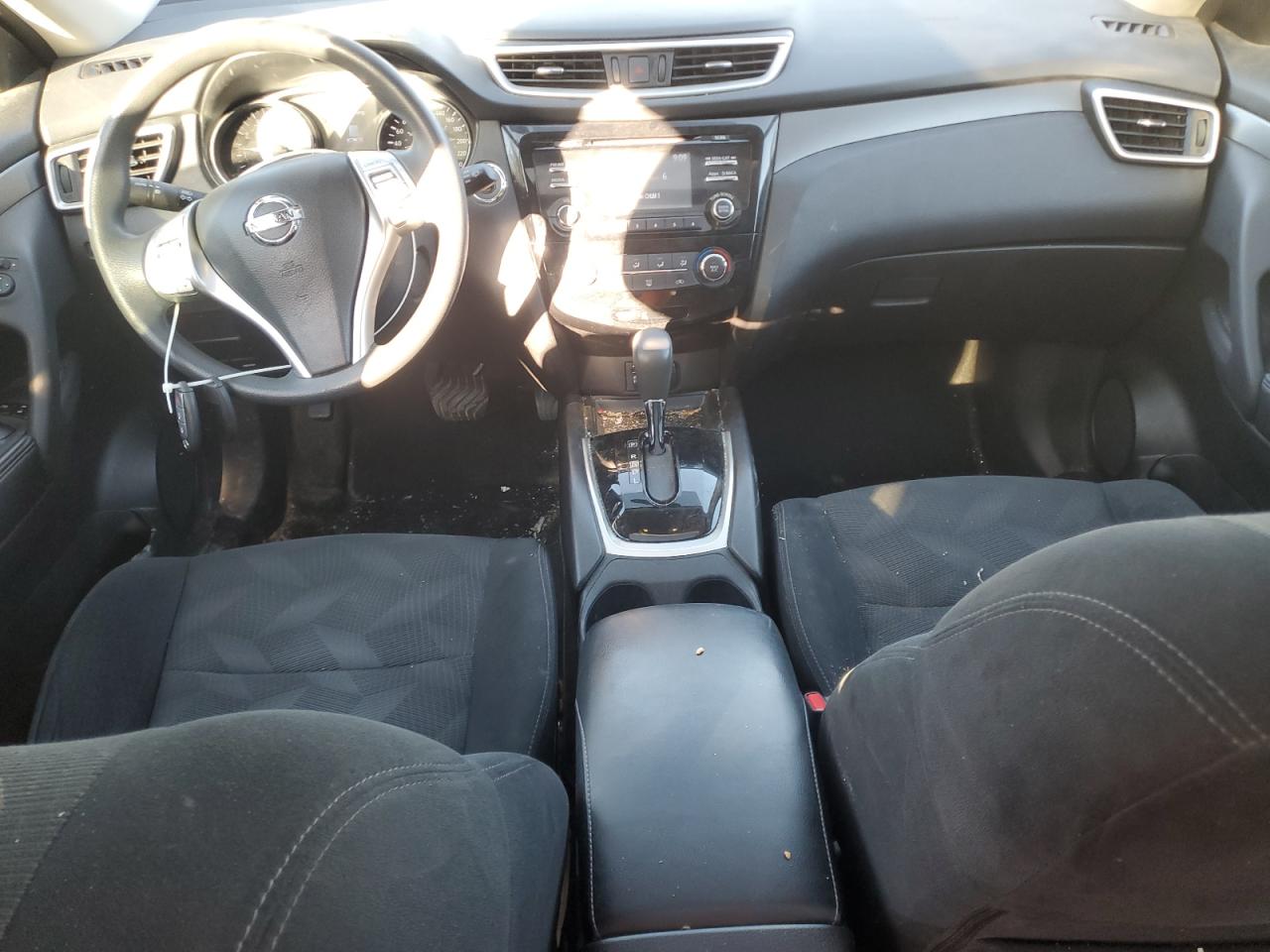 2015 Nissan Rogue S VIN: 5N1AT2MT4FC906487 Lot: 84414325