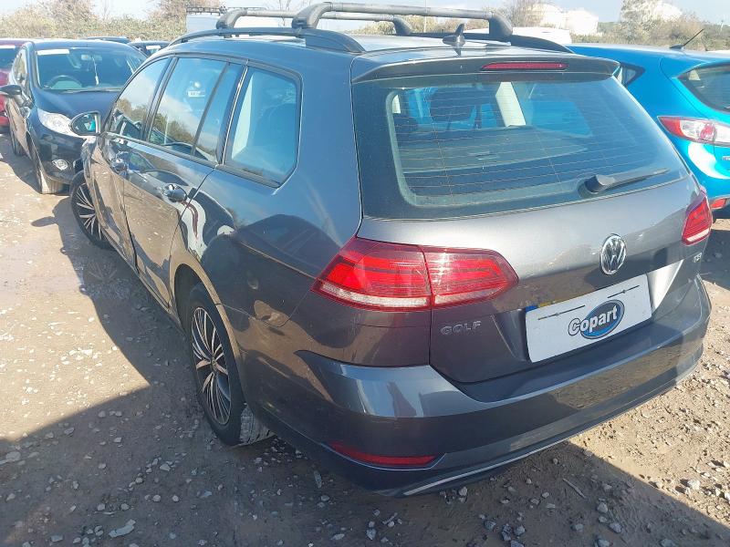2017 VOLKSWAGEN GOLF SE NAVIGATION TSI BM 