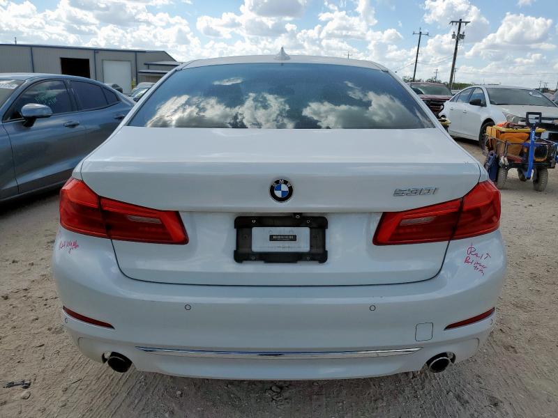  BMW 5 SERIES 2018 Белы