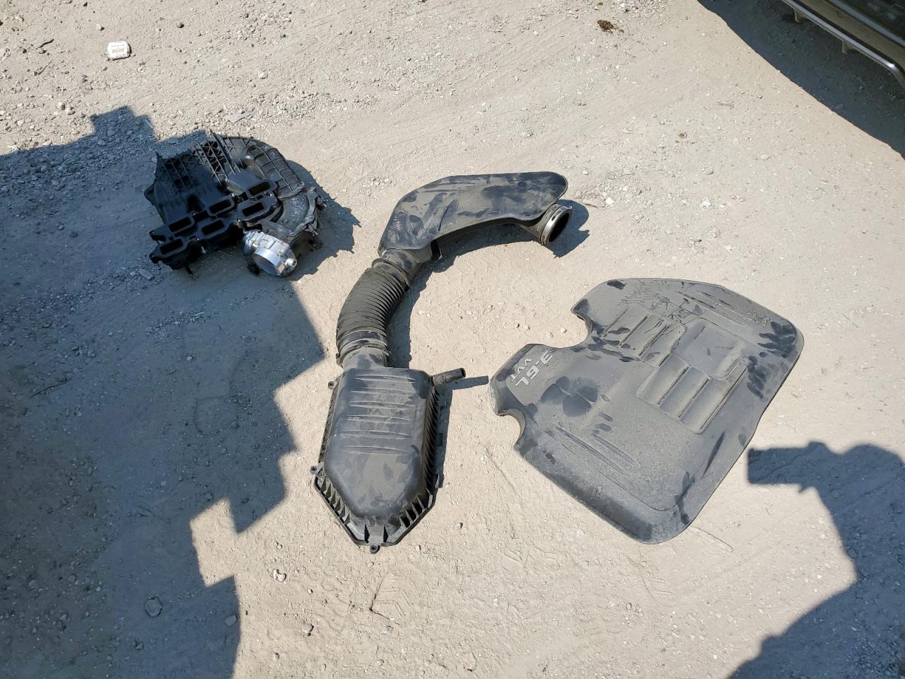 2018 Dodge Challenger Sxt VIN: 2C3CDZAG6JH215031 Lot: 80861835