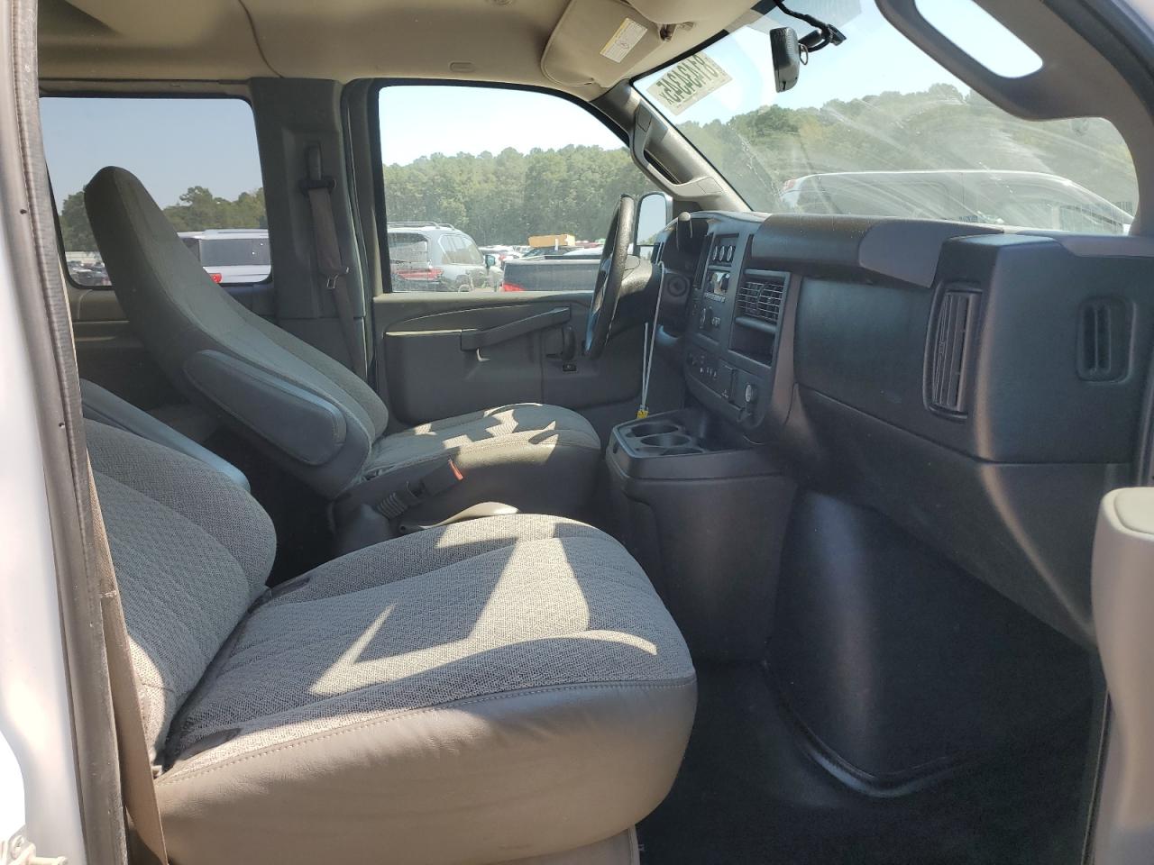 2018 GMC Savana G3500 Lt VIN: 1GJZ7PFG6J1251027 Lot: 81434345