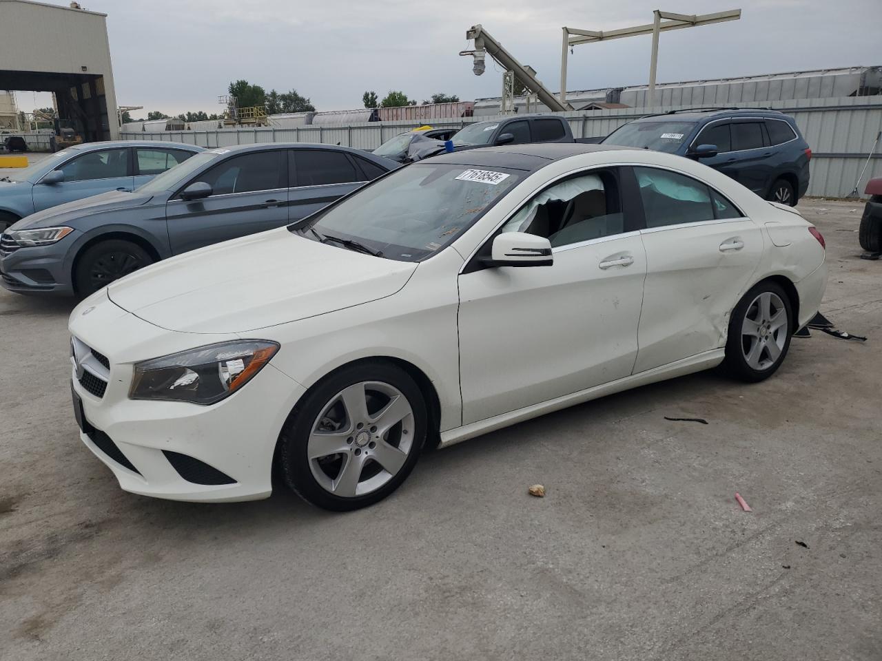 2015 Mercedes-Benz Cla 250